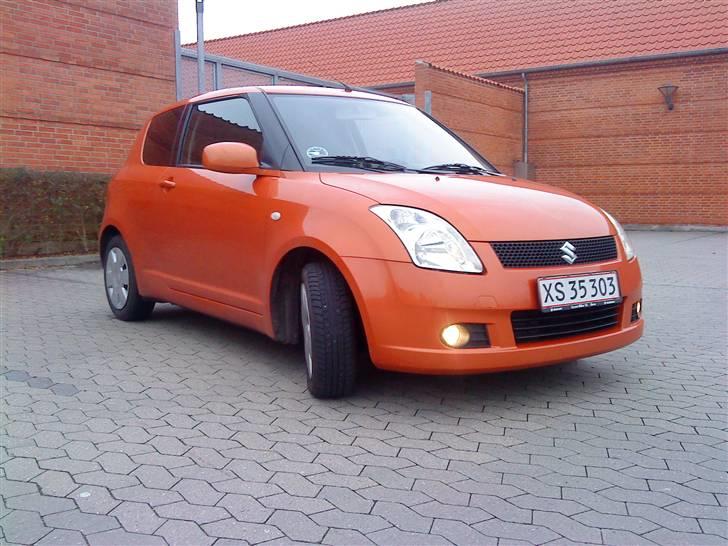 Suzuki swift SOLGT billede 3