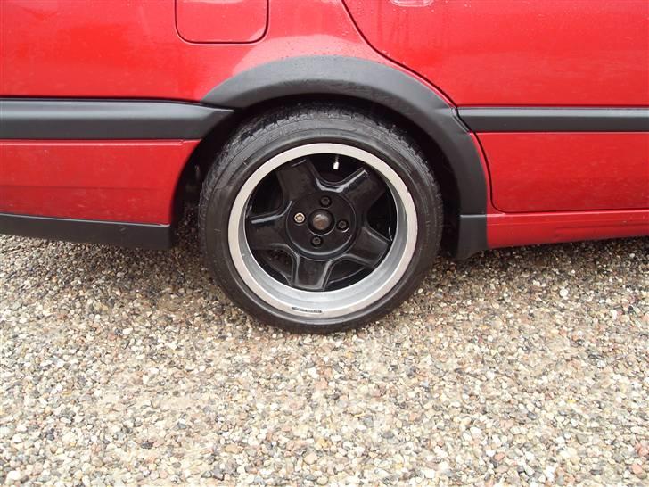 VW vento 1,8 CLX solgt - gamle fælge billede 4