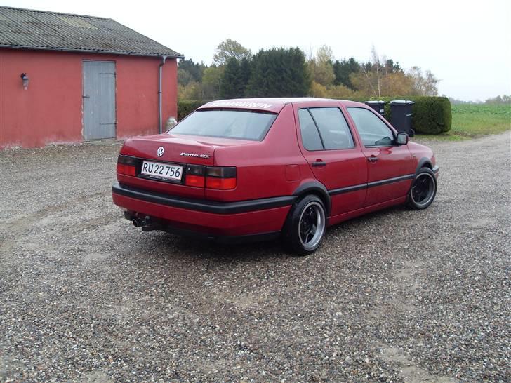 VW vento 1,8 CLX solgt - gammelt med de gamle fælge billede 9
