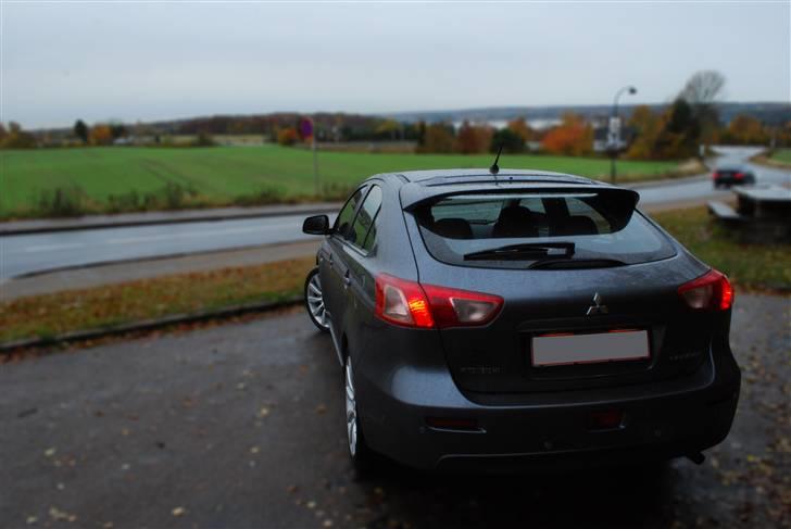 Mitsubishi Lancer SportB *SOLGT* - Fotograf: Mikkel H billede 8