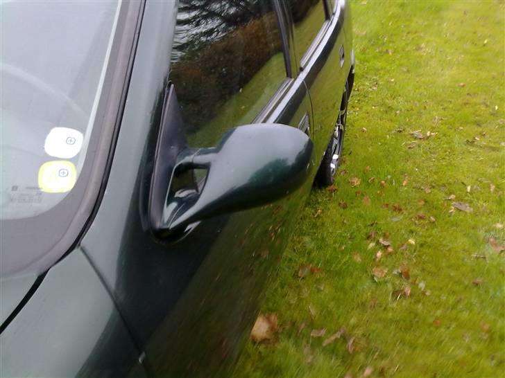 Opel vectra 1.8 i 4 dørs.solgt billede 11