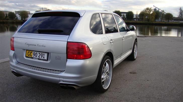 Porsche Cayenne Turbo Solgt billede 3