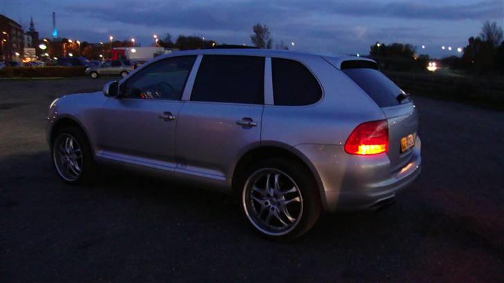 Porsche Cayenne Turbo Solgt billede 7