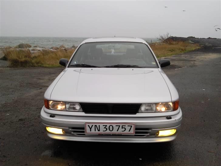 Mitsubishi Galant 2.0  solgt billede 5