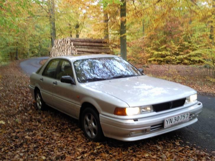 Mitsubishi Galant 2.0  solgt billede 8