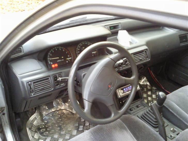 Mitsubishi Galant 2.0  solgt billede 10