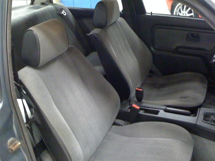 BMW E30 320I 2D billede 20