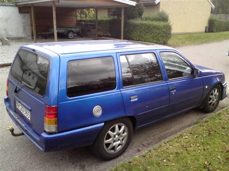 Opel Kadett E Stc. billede 4