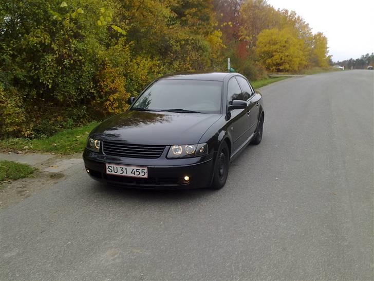 VW Passat 1.8 20v SOLGT billede 1