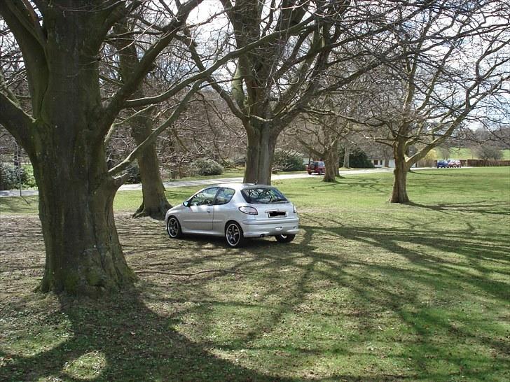 Peugeot 206 2.0 16V GTI // Solgt - Forår 2010 billede 4