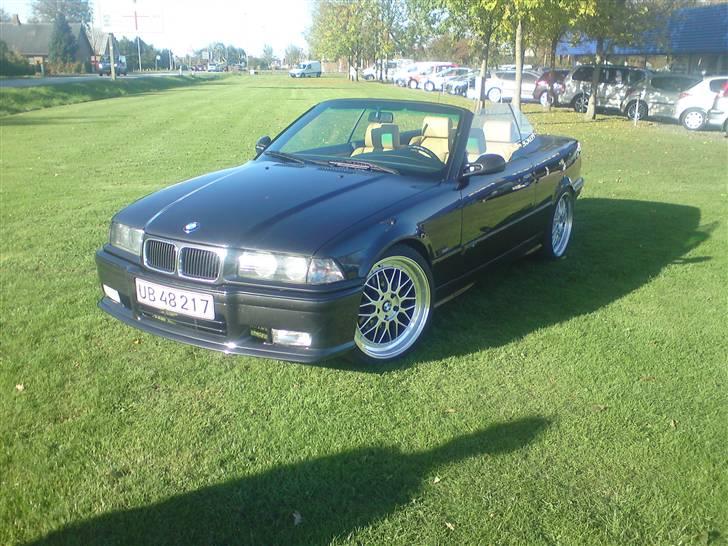 BMW 325i cabriolet billede 1