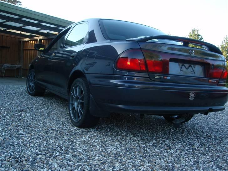 Mazda 323 BA Sedan 1,5 GLX - Sommer trim billede 15