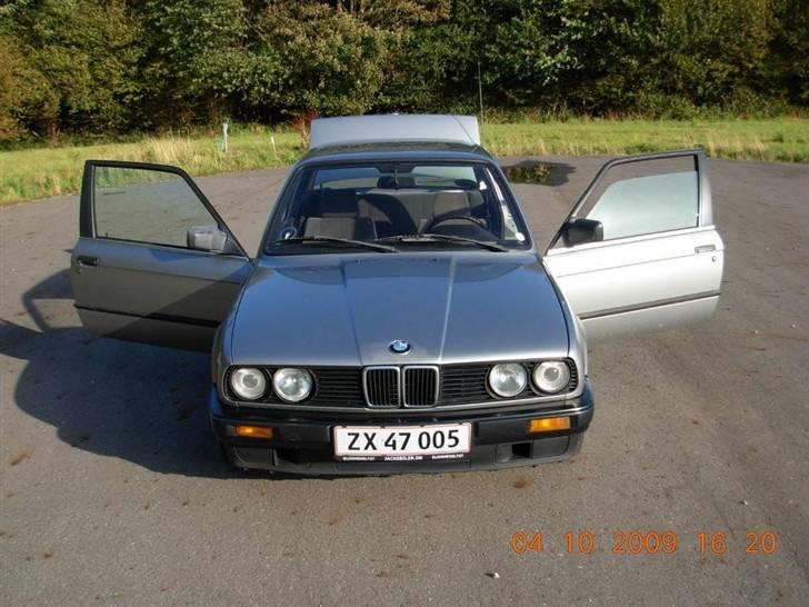 BMW 320i billede 13