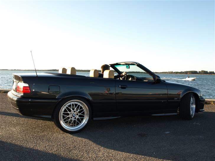 BMW 325i cabriolet billede 9