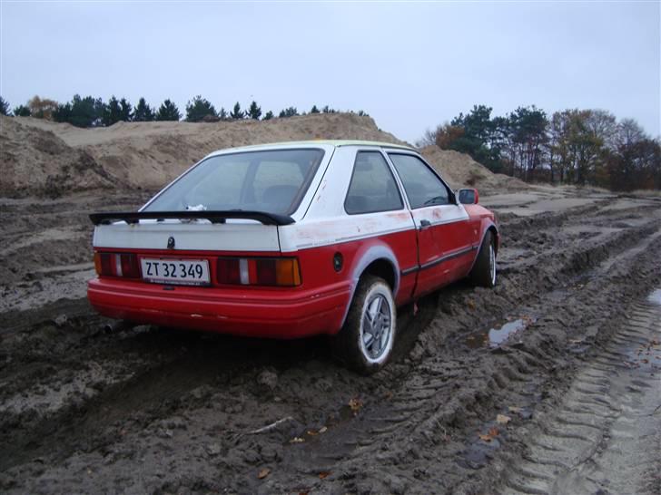 Ford Escort Mk IV(DØD) billede 3