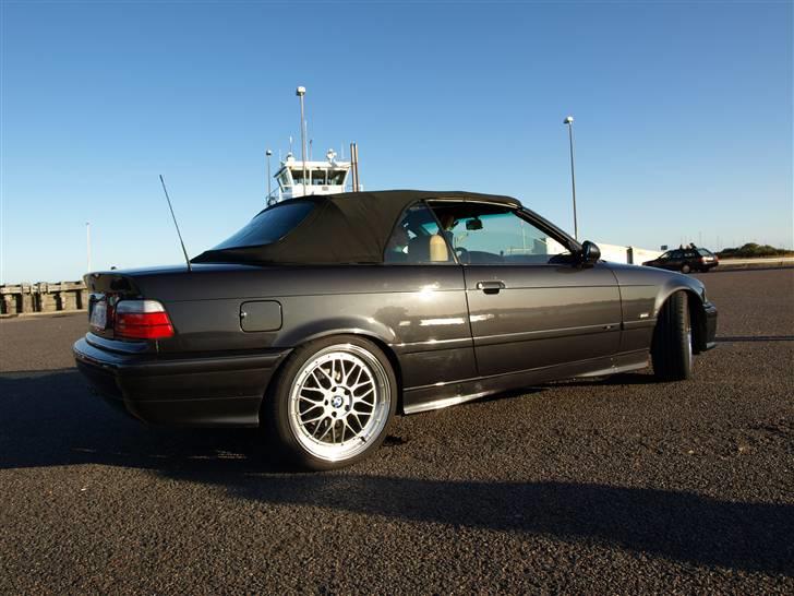 BMW 325i cabriolet billede 10