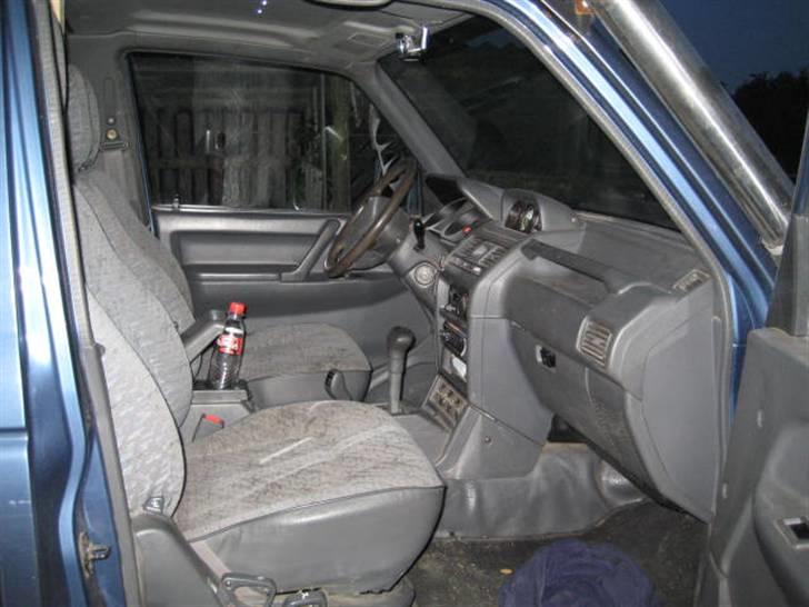 Mitsubishi pajero 3,0 V6 24V SOLGT billede 6