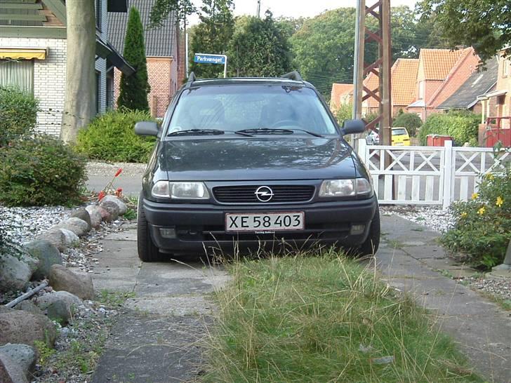 Opel Astra-F-st.car billede 2