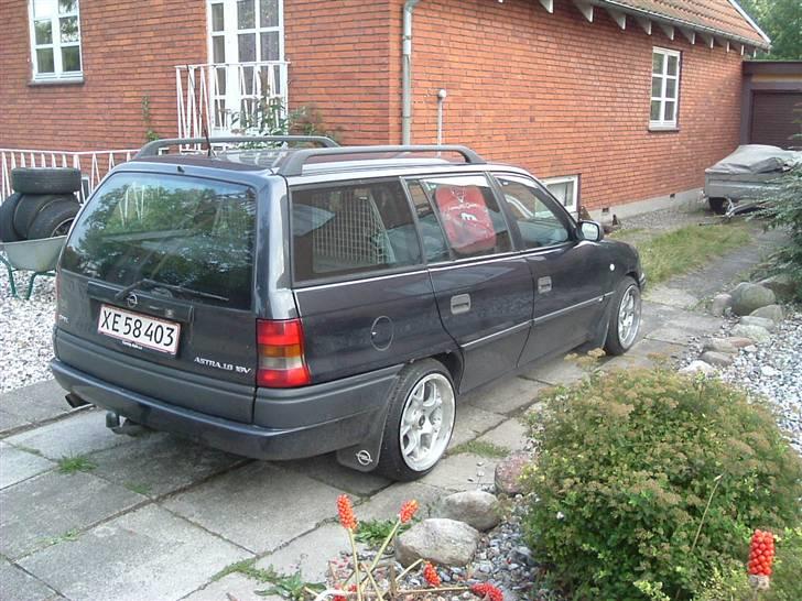 Opel Astra-F-st.car billede 5