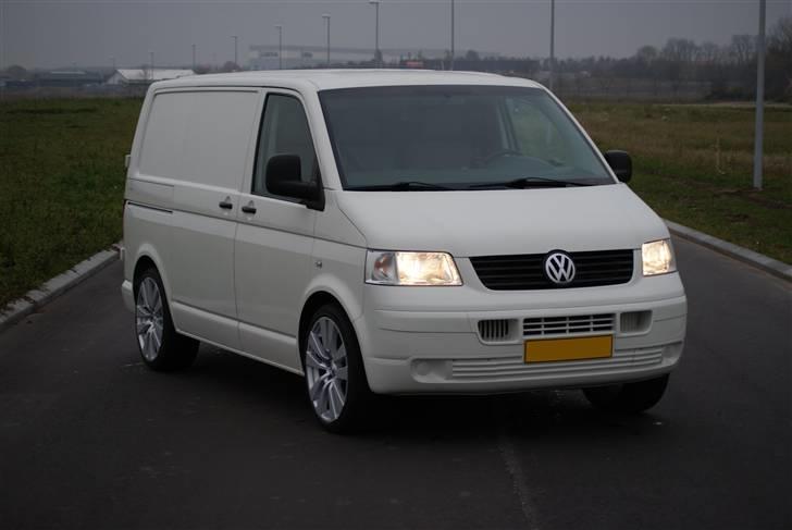 VW Transporter 2,5 TDI billede 10