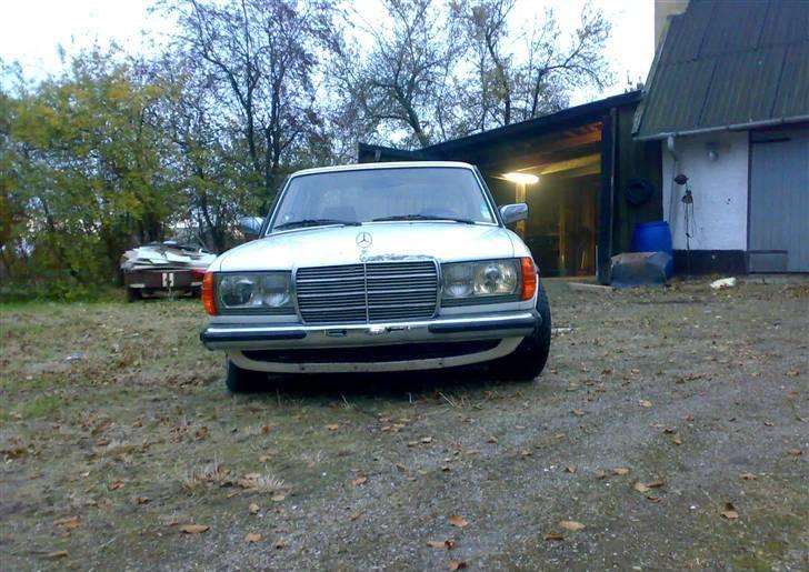 Mercedes Benz 300 D W123 billede 9