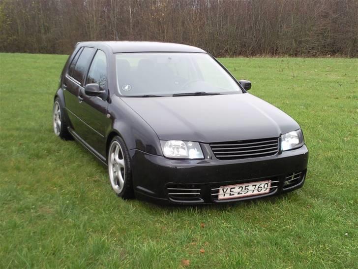 VW Golf 4 1.8 20V (BYTTET) billede 2