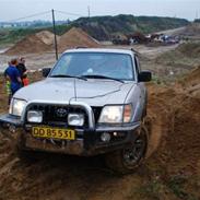 Toyota landcrusier gx 90