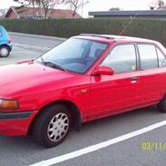Mazda 323 1,3 glx 