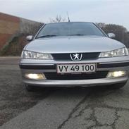 Peugeot 406