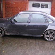 Opel Vectra CDX (Skrottet ´10)