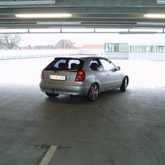 Toyota Corolla E11 G6