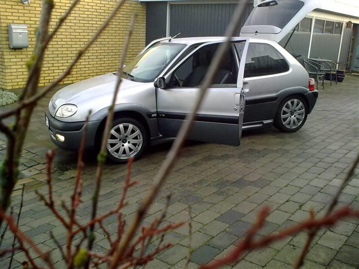 Citroën Saxo 1,6i Vts Byttet billede 8