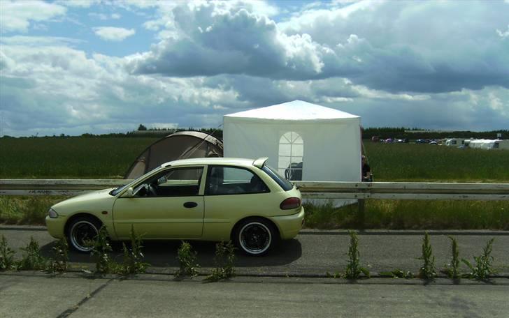 Mitsubishi Colt 1,3 GLXi - vores DHB camp billede 17