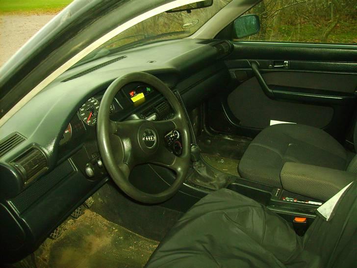 Audi 100 billede 8