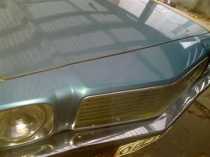 Mazda 818 Sedan Coupe billede 1