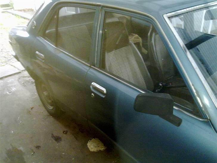 Mazda 818 Sedan Coupe billede 5