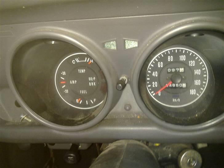 Mazda 818 Sedan Coupe billede 7