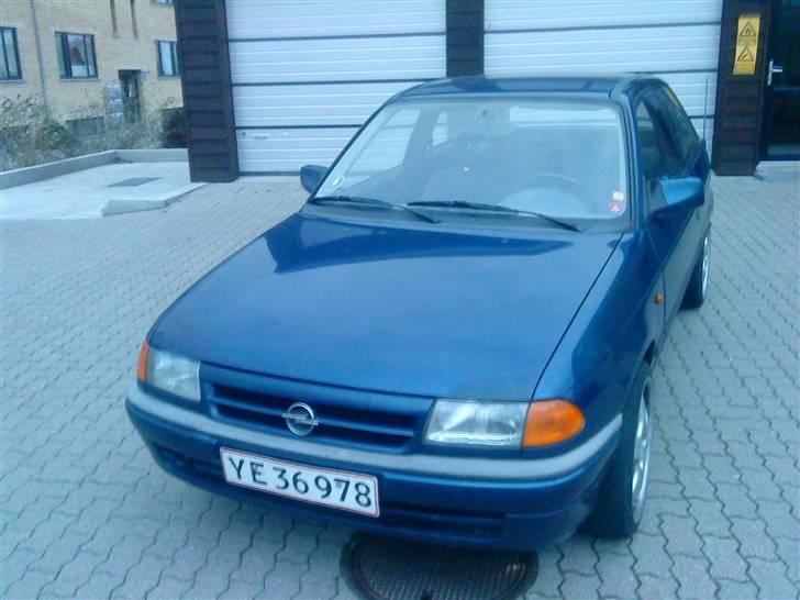 Opel Astra F byttet billede 1