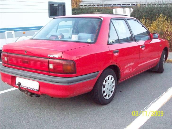 Mazda 323 1,3 glx  billede 5