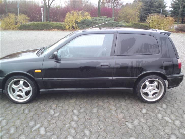 Nissan sunny 1,6 gti billede 13
