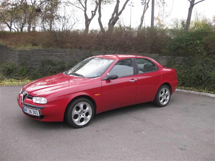 Alfa Romeo 156 billede 2