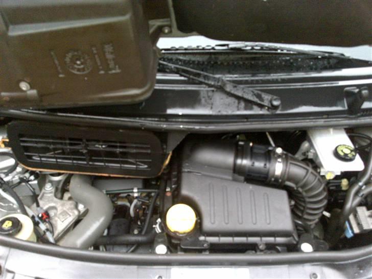 Nissan PRIMASTAR 150 DCI billede 2