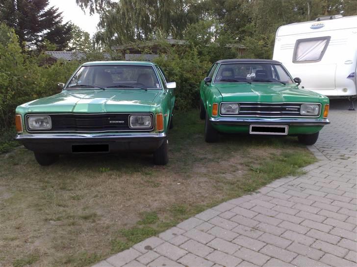 Ford Taunus 1600L......(SOLGT) - Næsten tvillinger! Samme model og årgang! Farvekode osse ens. Kun 3mdr imellem dem :-D billede 16