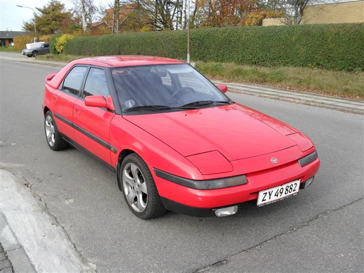 Mazda 323 F GT (SOLGT) billede 6