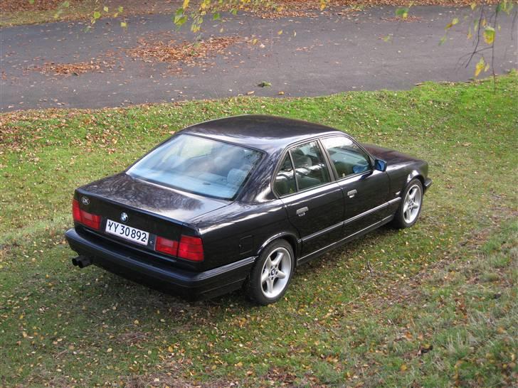 BMW 540i V8 • 6-speed • E34 billede 4