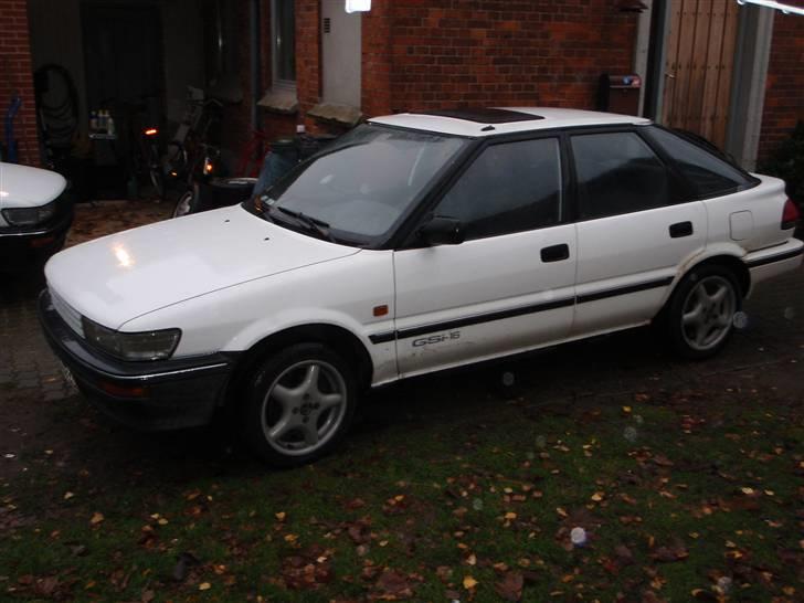 Toyota Corolla AE92 GSI GB SOLGT - Corolla 1.6 GSI Glassback billede 1