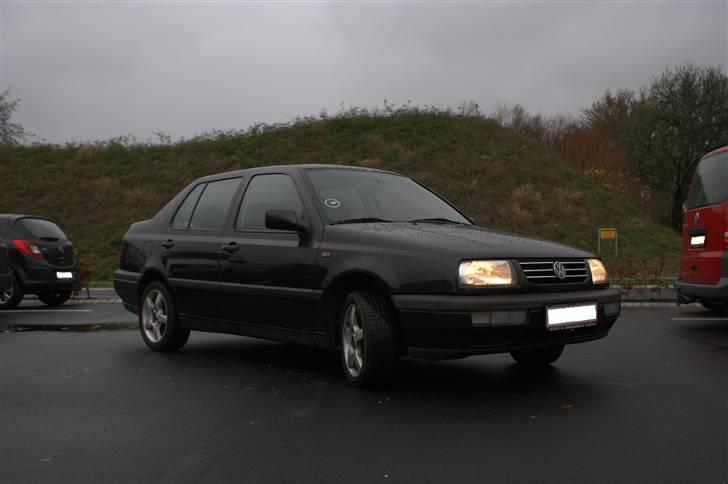 VW Vento 1,8 Clx billede 1