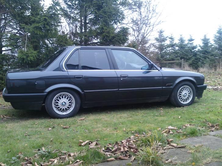 BMW 325i  e30 (solgt) billede 5