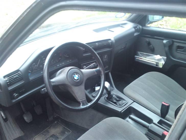 BMW 325i  e30 (solgt) billede 9