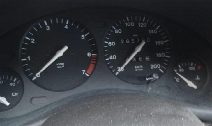 Opel Corsa 1,4 i Sport billede 10